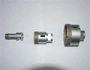 Màquina portàtil de tocar pedres